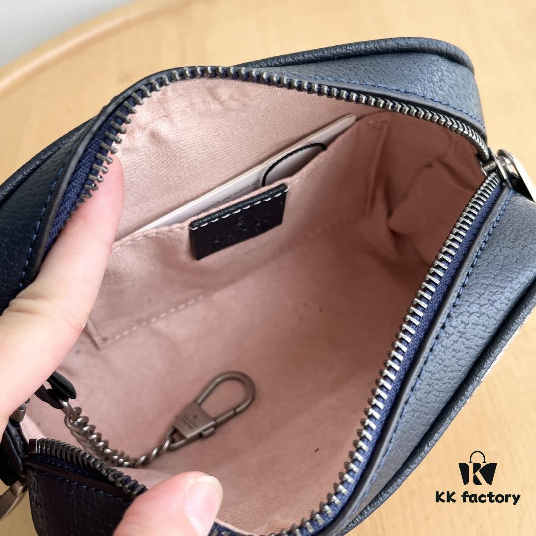 Gucci Ophidia Series Crossbody Bag Model 517350 Size 17.5*12*5.5cm Adjustable Strap with Key Holder