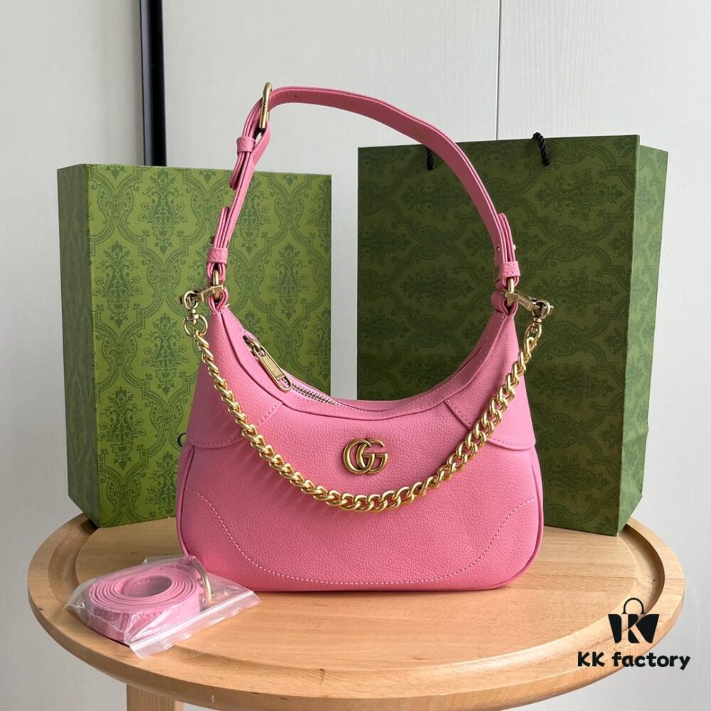 Gucci New Hobo Crescent Bag in Pink