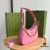 Gucci New Hobo Crescent Bag in Pink