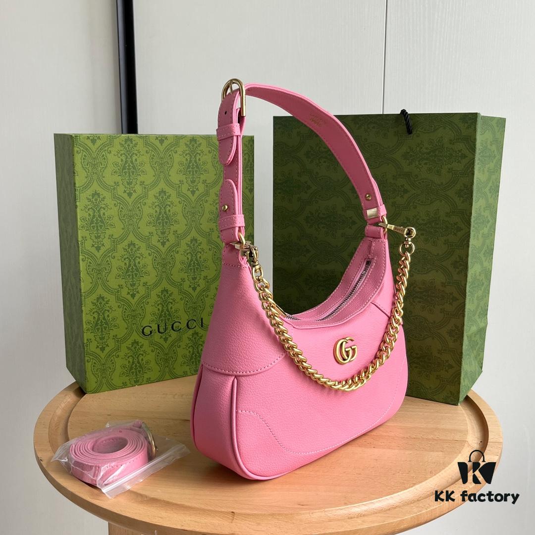 Gucci New Hobo Crescent Bag in Pink