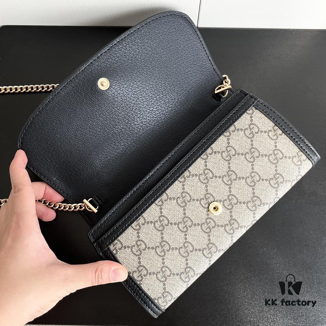 Authentic Gucci Blondie Bag 725215 with Box, Size: 21x10.5cm