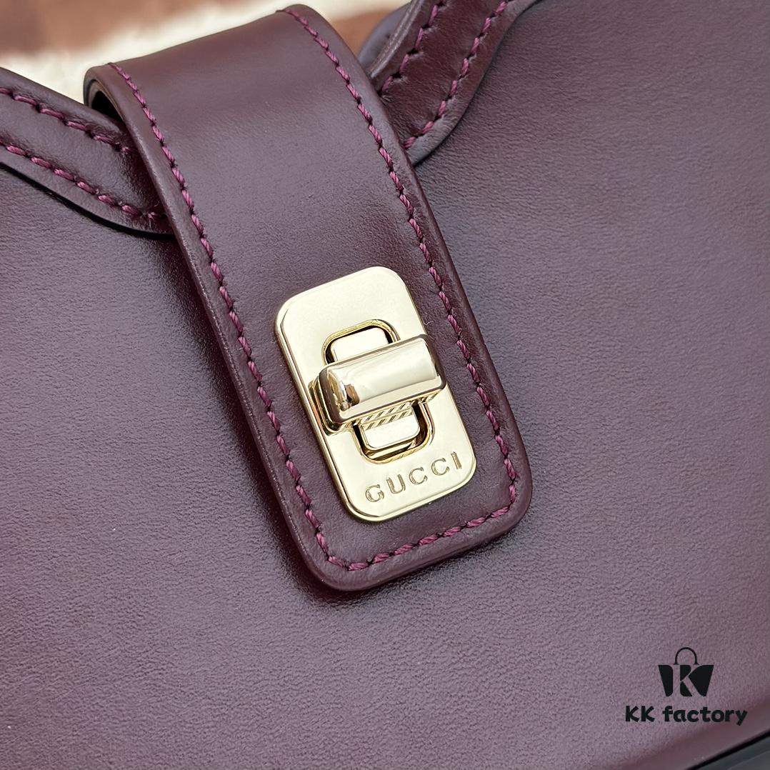 GUCCI New Arrival Cabinet Quality, Top Original Single Item, Real Photo, Model No. 786015 Red Leather, Size 12×24×5cm, In Stock