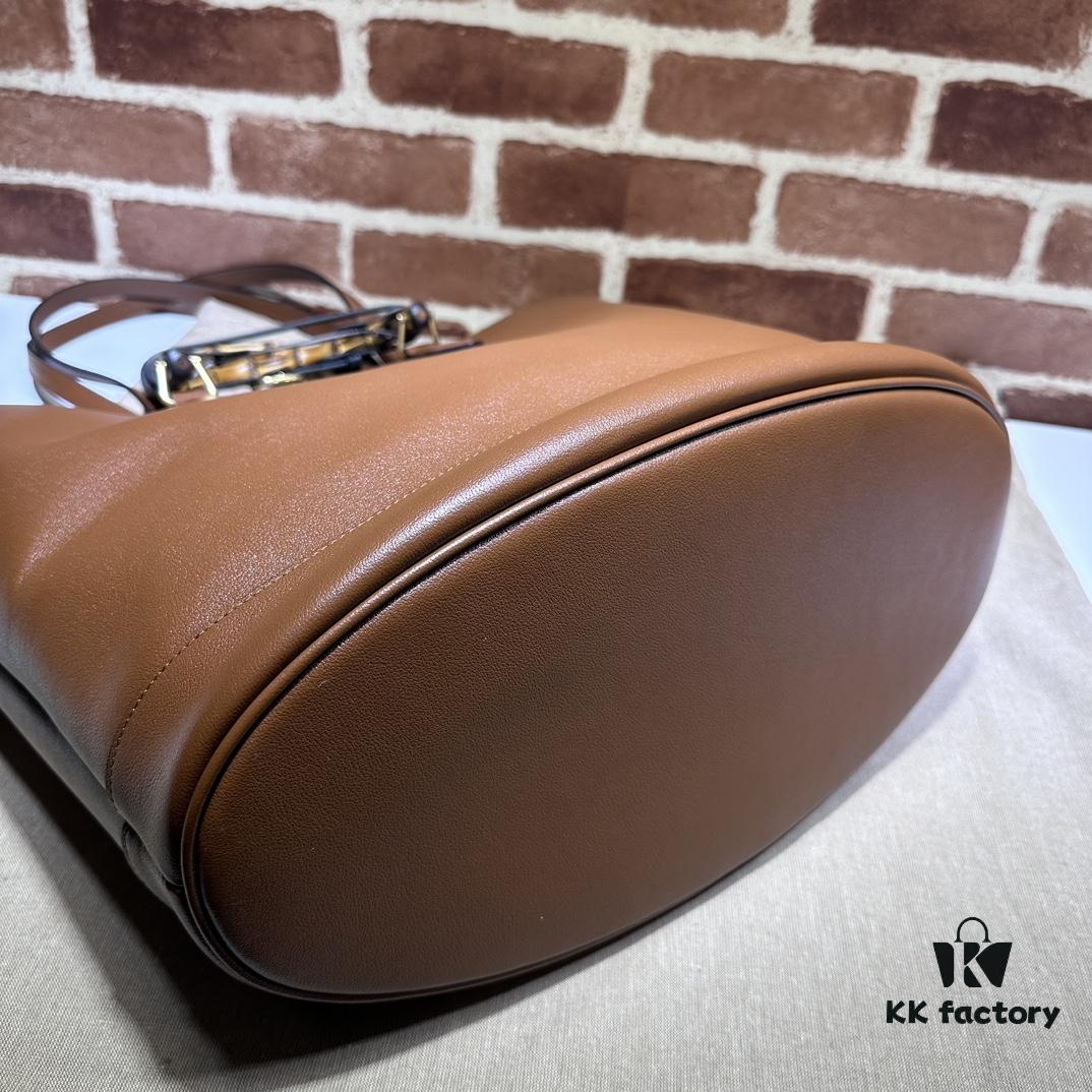 GUCCI High-End Original Single Item, Counter Quality, Real Photo, Model No. 746270 Brown, Size: 40 x 34 x 21 cm