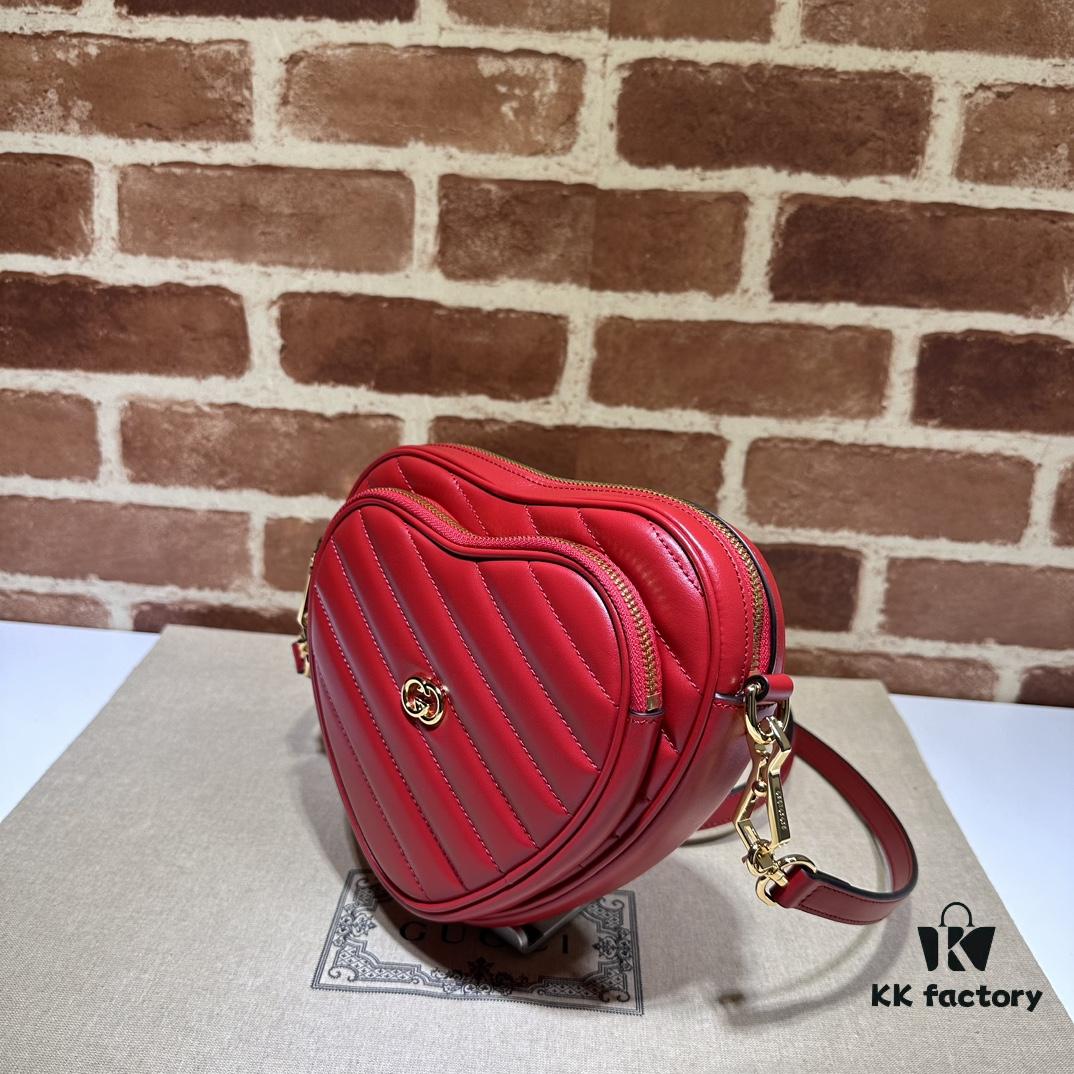 GUCCI New Arrival High-Quality Original Order Item, Real Photo! Model No. 751628 Red, Size: 20cm W x 17.5cm H x 6.5cm D, In Stock and Ready to Ship