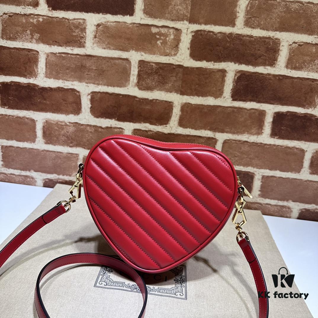 GUCCI New Arrival High-Quality Original Order Item, Real Photo! Model No. 751628 Red, Size: 20cm W x 17.5cm H x 6.5cm D, In Stock and Ready to Ship