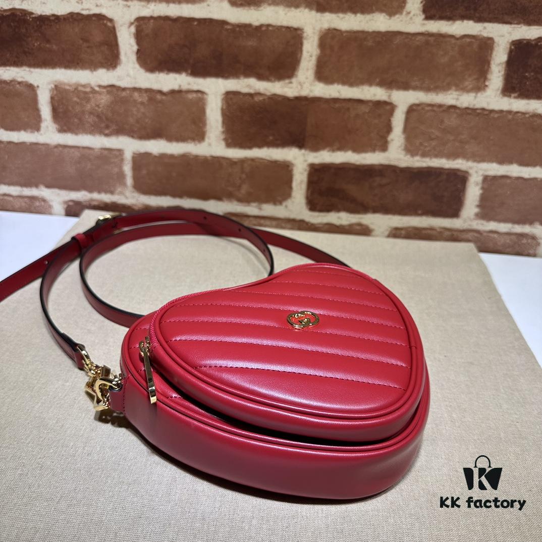 GUCCI New Arrival High-Quality Original Order Item, Real Photo! Model No. 751628 Red, Size: 20cm W x 17.5cm H x 6.5cm D, In Stock and Ready to Ship