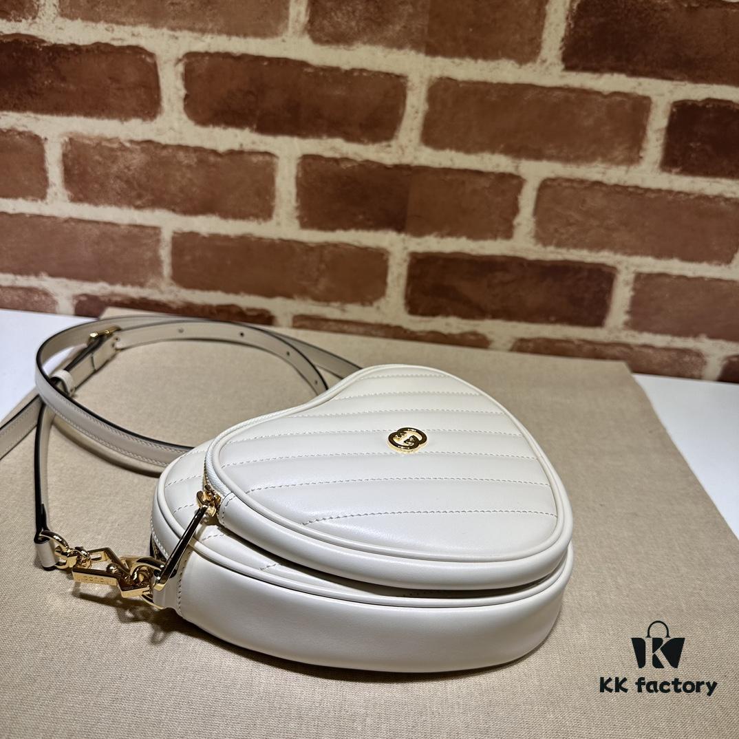 GUCCI New Arrival Cabinet Quality, Top Original Single Item, Actual Photos! Model No. 751628 White, Size: 20cm W x 17.5cm H x 6.5cm Side Width, In Stock for Immediate Shipment