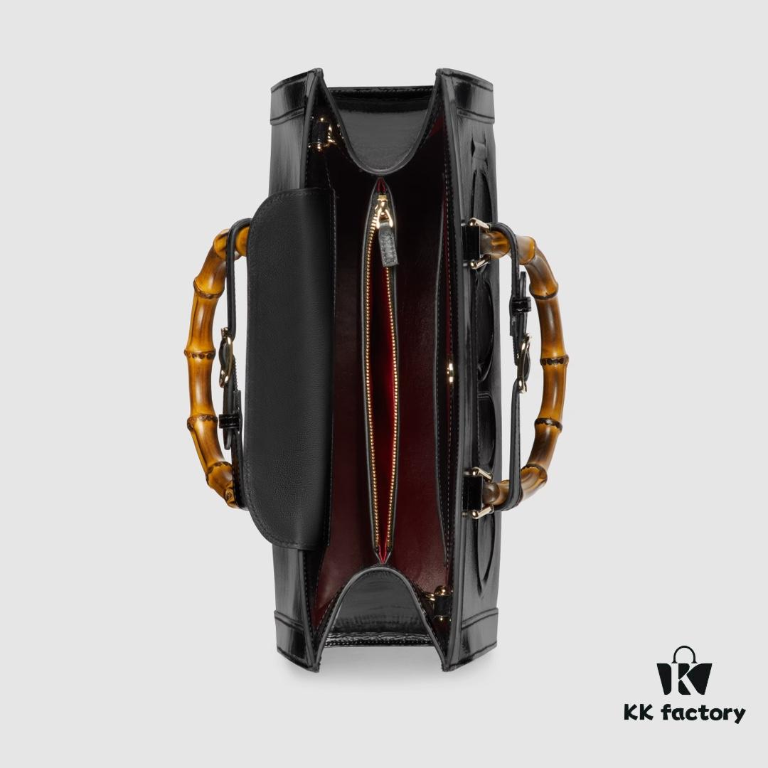 GUCCI New Arrival High-Quality Authentic Stock, Top-Tier Original Single Item, Real Photo, Model No.: 678842, Black Patent Leather with Logo Print, Size: W35 x H30 x D14cm, Available for Immediate Shipment