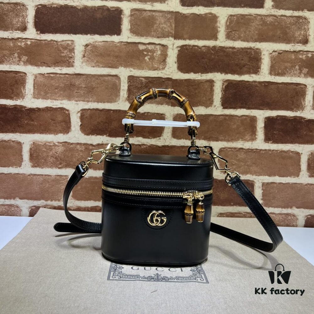 GUCCI New Arrival High-Quality Original Order Item, Real Photo, Model No. 760200g, Size 15.5×13.5×4