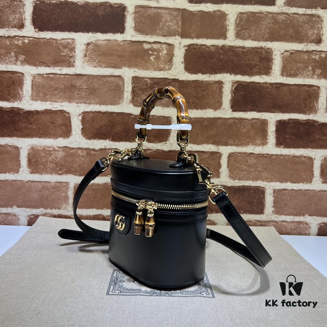 GUCCI New Arrival High-Quality Original Order Item, Real Photo, Model No. 760200g, Size 15.5×13.5×4