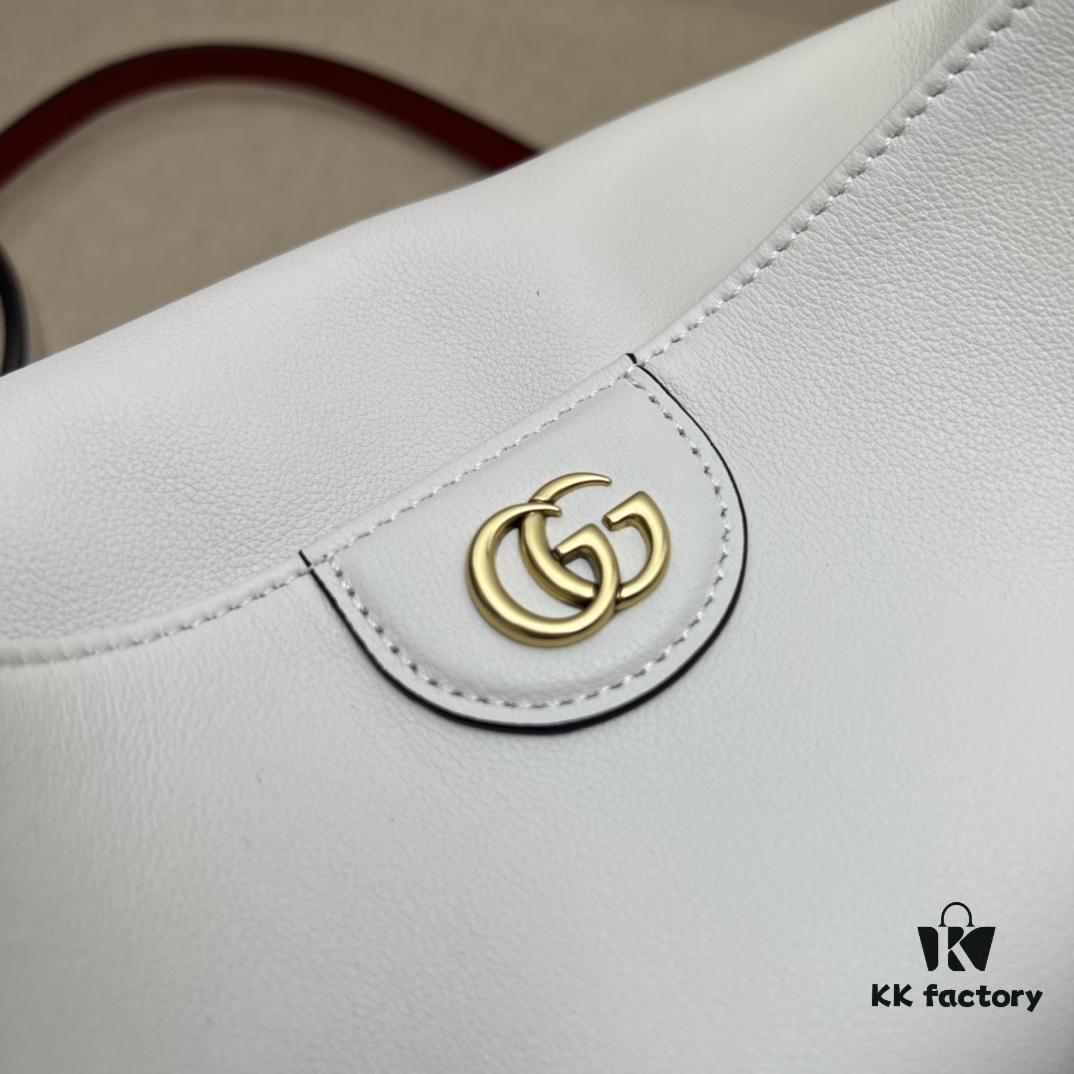 GUCCI New Arrival Cabinet Quality, Top Original Single Item. Actual Product Photos. Model No. 746124 White, Dimensions: Width 30 × Height 23 × Depth 6.5. In Stock for Immediate Shipment.