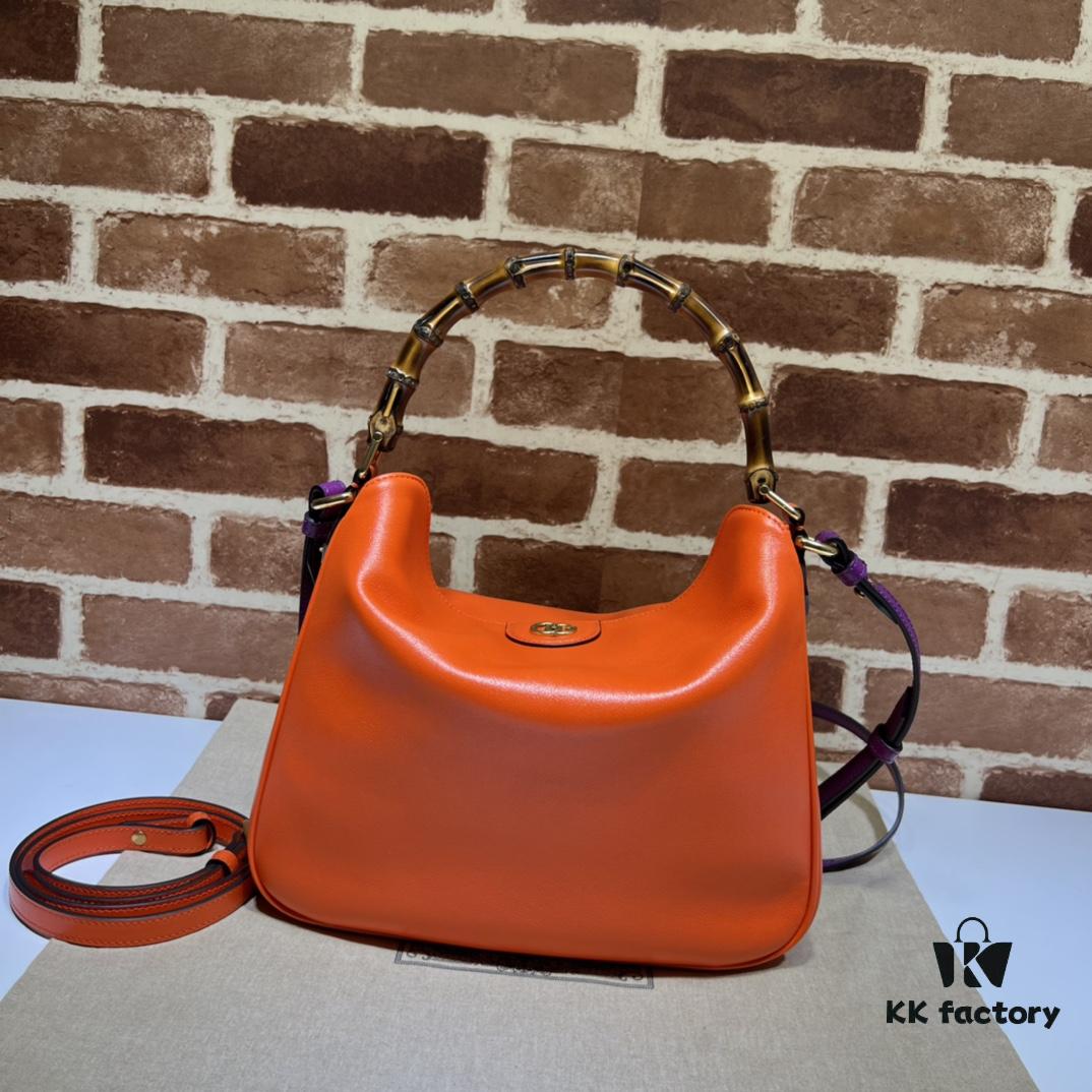 GUCCI New Arrival Cabinet Quality, Top Original Single Item. Actual Product Photos. Model No. 746124 Orange, Dimensions: 30×23×6.5 cm