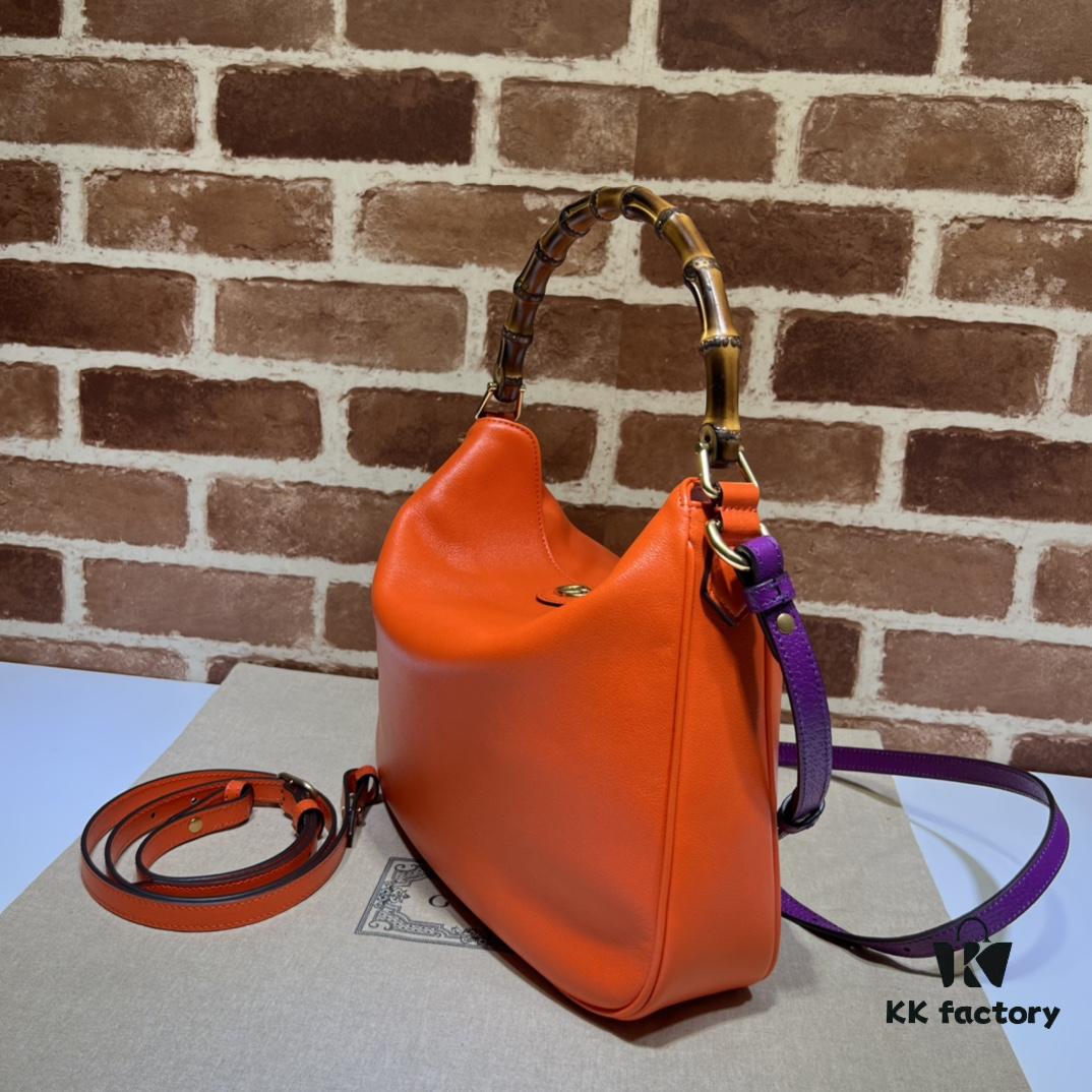GUCCI New Arrival Cabinet Quality, Top Original Single Item. Actual Product Photos. Model No. 746124 Orange, Dimensions: 30×23×6.5 cm