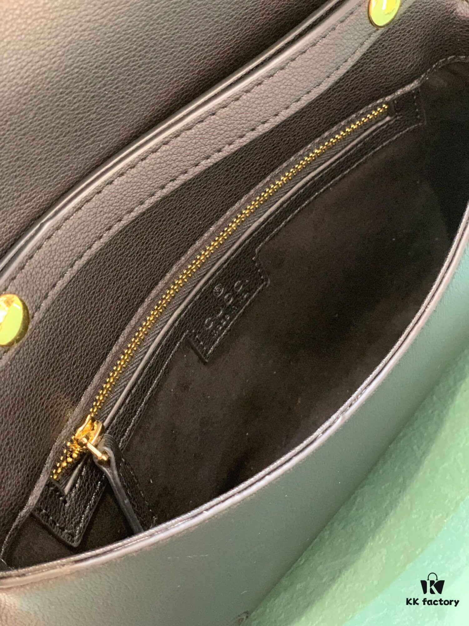 Gucci Blondie Series Big G Interlocking New Arrival