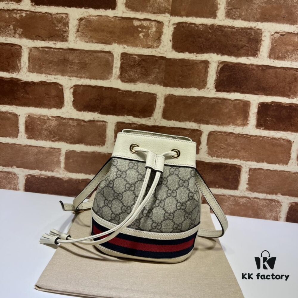 GUCCI New Arrival Cabinet Quality, Top Original Single Goods, Real Photo, (Original Single Matching Hardware), Model No. 550620 Coffee and White, Size W15xH18xD9.5cm, In Stock