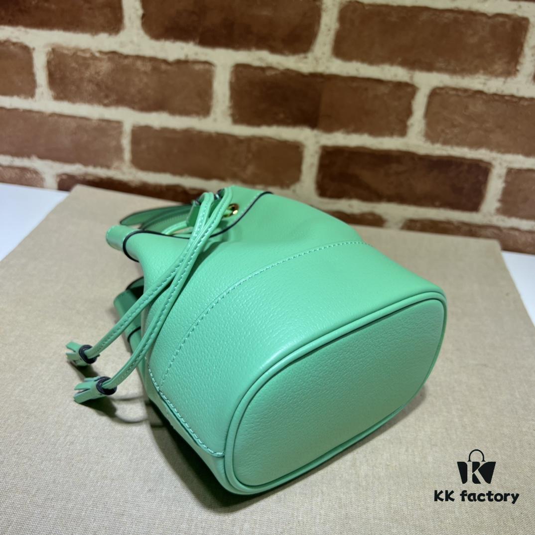 GUCCI Counter Quality, Top Original Single Item, Actual Photos! Model No. 550620 Mint Green, Size: 15 x 18 x 9.5 cm (W x H x D), In Stock