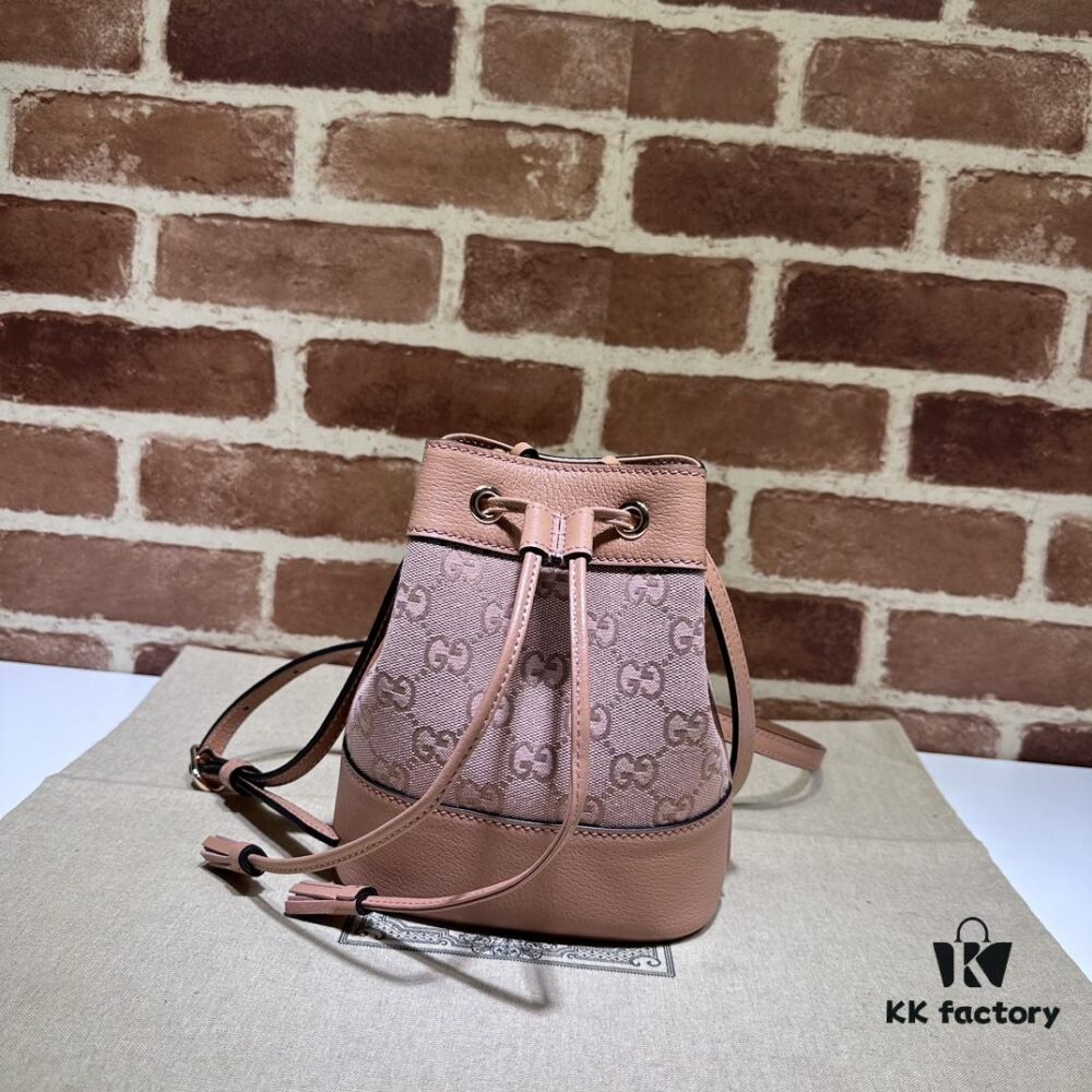 GUCCI New Arrival Cabinet Quality, Top Original Single Item, Real Photo, Model Number 550620 Pink Fabric with Pink Leather, Size W15xH18xD9.5cm, In Stock