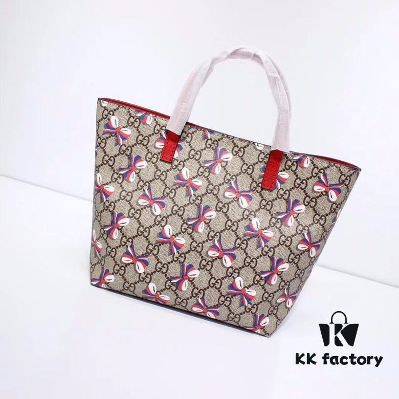 GUCCI Hot-Selling Item, Boutique Quality, Top-Tier Original Order Stock, Real Photo Shoot! Stylish Tote Bag, Model No.: 410812 Butterfly Flower, Dimensions: 21x20x10cm! In Stock and Ready to Ship