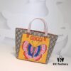 GUCCI Hot-Selling Item, Boutique Quality, Top-Quality Original Order Goods, Real Product Photos, Stylish Tote Bag, Model No.: 410812 Large Butterfly, Size: 21x20x10cm! In Stock for Immediate Shipment!