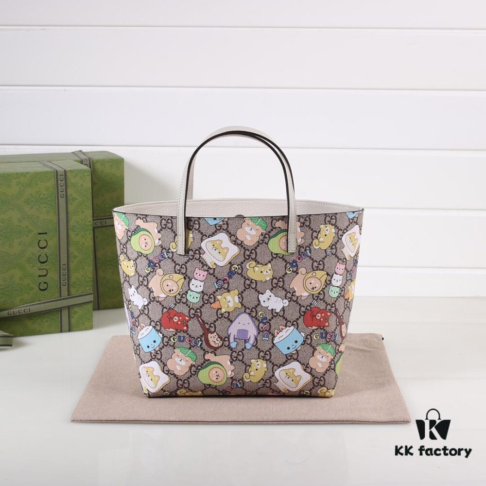 GUCCI Hot-Selling Item, Boutique Quality, Top-Tier Original Order Stock, Real Product Photos, Stylish Tote Bag, Model No.: 410812 Animal, Dimensions: 21x20x10cm! In Stock for Immediate Shipment!