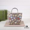 GUCCI Hot-Selling Item, Boutique Quality, Top-Tier Original Order Stock, Real Product Photos, Stylish Tote Bag, Model No.: 410812 Animal, Dimensions: 21x20x10cm! In Stock for Immediate Shipment!