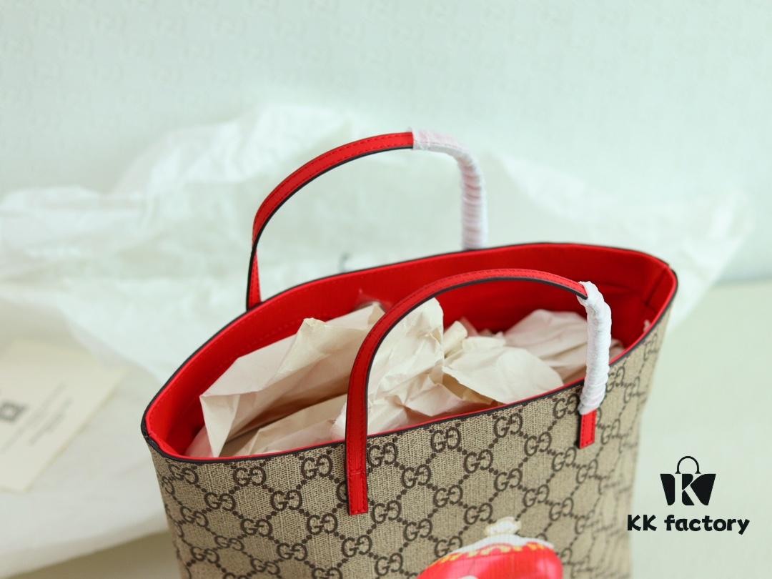 GUCCI Latest Teddy Bear Bag, Counter Quality, Top Original Stock, Real Photos, Stylish Handbag, Model No.: 410812 Hongrongrong, Size: 21 x 20 x 10 cm (W x H x D)