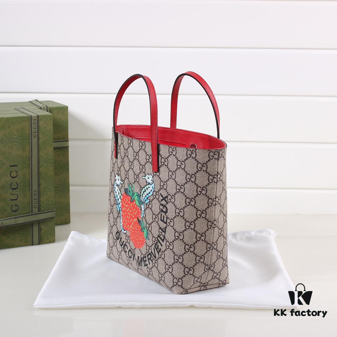 GUCCI Hot-Selling Item, Boutique Quality, Top-Tier Original Order Stock, Real Product Photos, Stylish Handheld Bag, Model No.: 410812 Hippocampus, Dimensions: 21x20x10cm! In Stock for Immediate Shipment