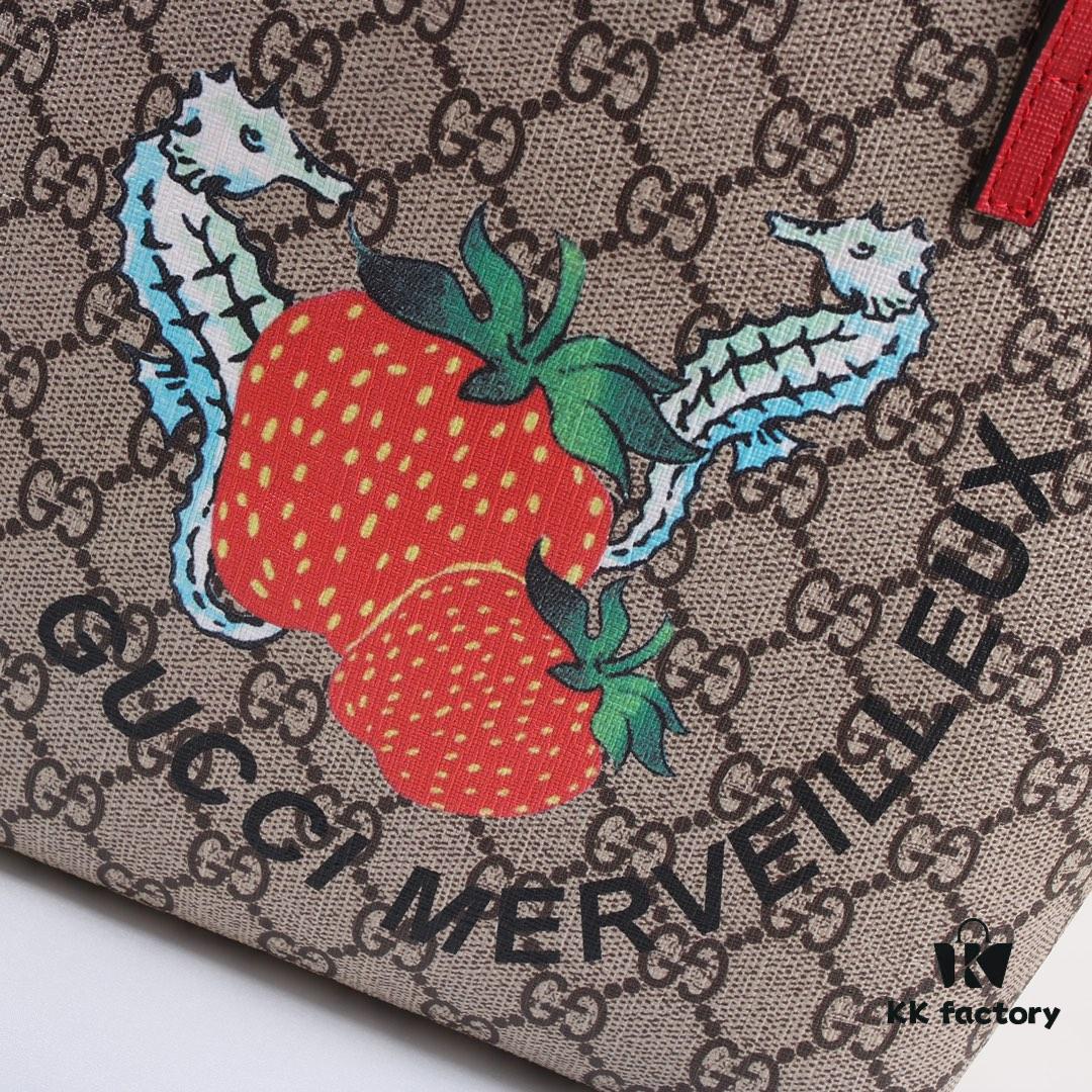 GUCCI Hot-Selling Item, Boutique Quality, Top-Tier Original Order Stock, Real Product Photos, Stylish Handheld Bag, Model No.: 410812 Hippocampus, Dimensions: 21x20x10cm! In Stock for Immediate Shipment