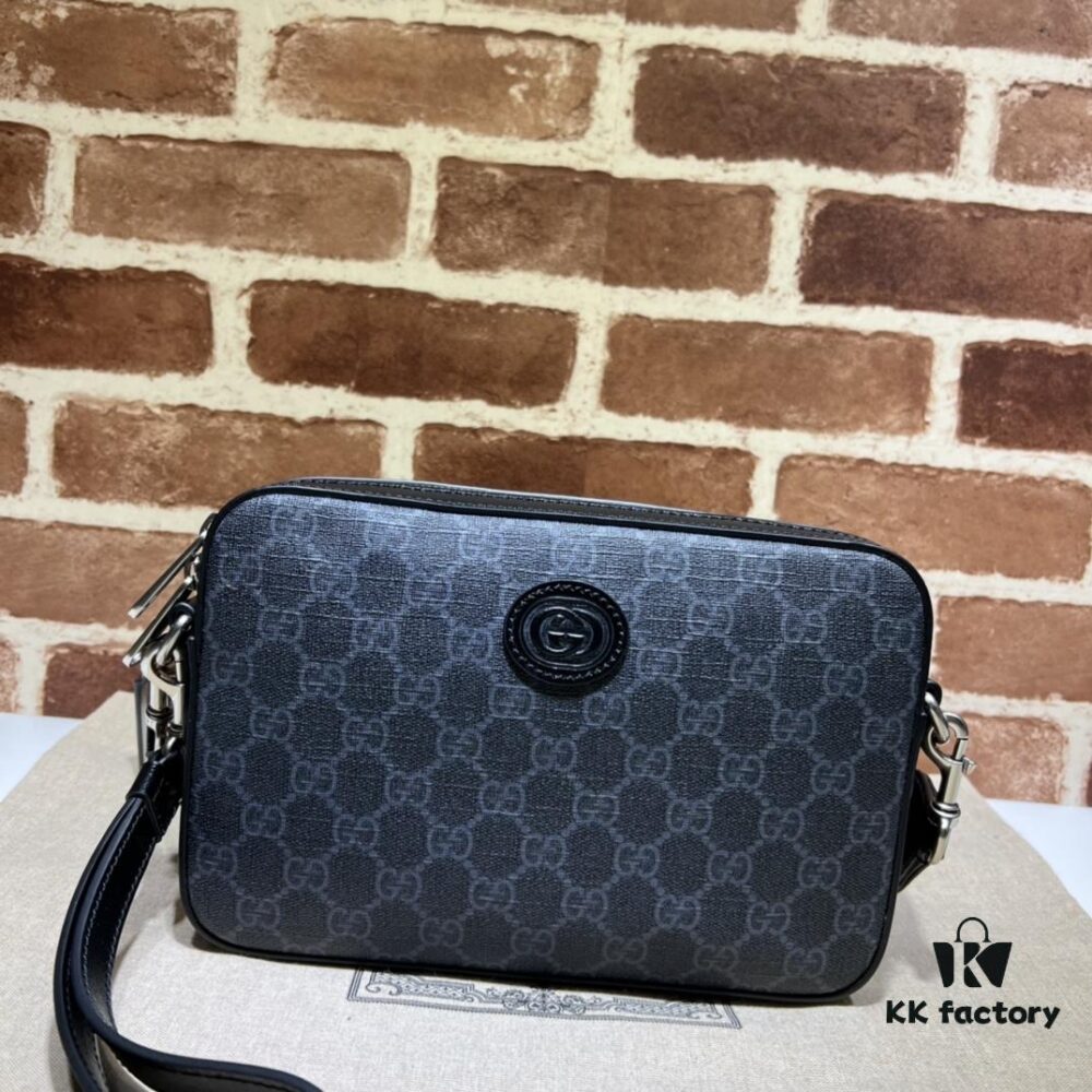 GUCCI New Arrival Cabinet Quality, Top Original Single Item, Actual Photos! Model No.: 703468 KJiao, Dimensions: 24.5 x 16 x 4.5 cm, In Stock for Immediate Shipment