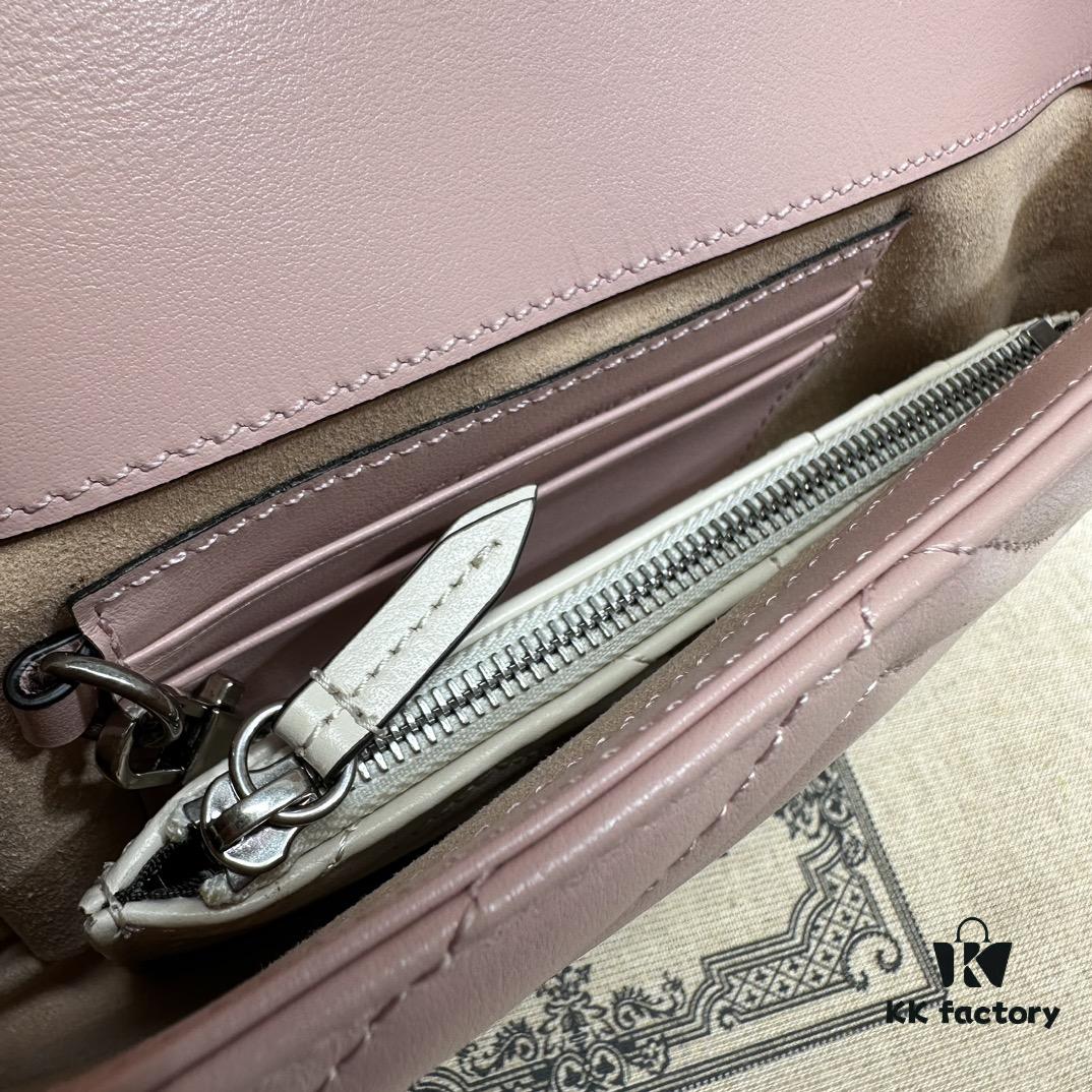 GUCCI New Arrival Cabinet Quality, Top Original Single Item, Real Photos. Model No. 751526 Pink with White, Size 21×12×5 cm (W×H×D), In Stock Ready to Ship