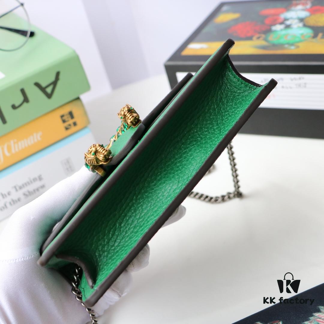 GUCCI Hot Sale, Boutique Quality, Top-Grade Original Order Item, Actual Product Photography. Model No.: 476432 Green / Full Leather. Dimensions: 16.5 cm (W) x 10 cm (H) x 4.5 cm (D). In Stock and Ready to Ship!