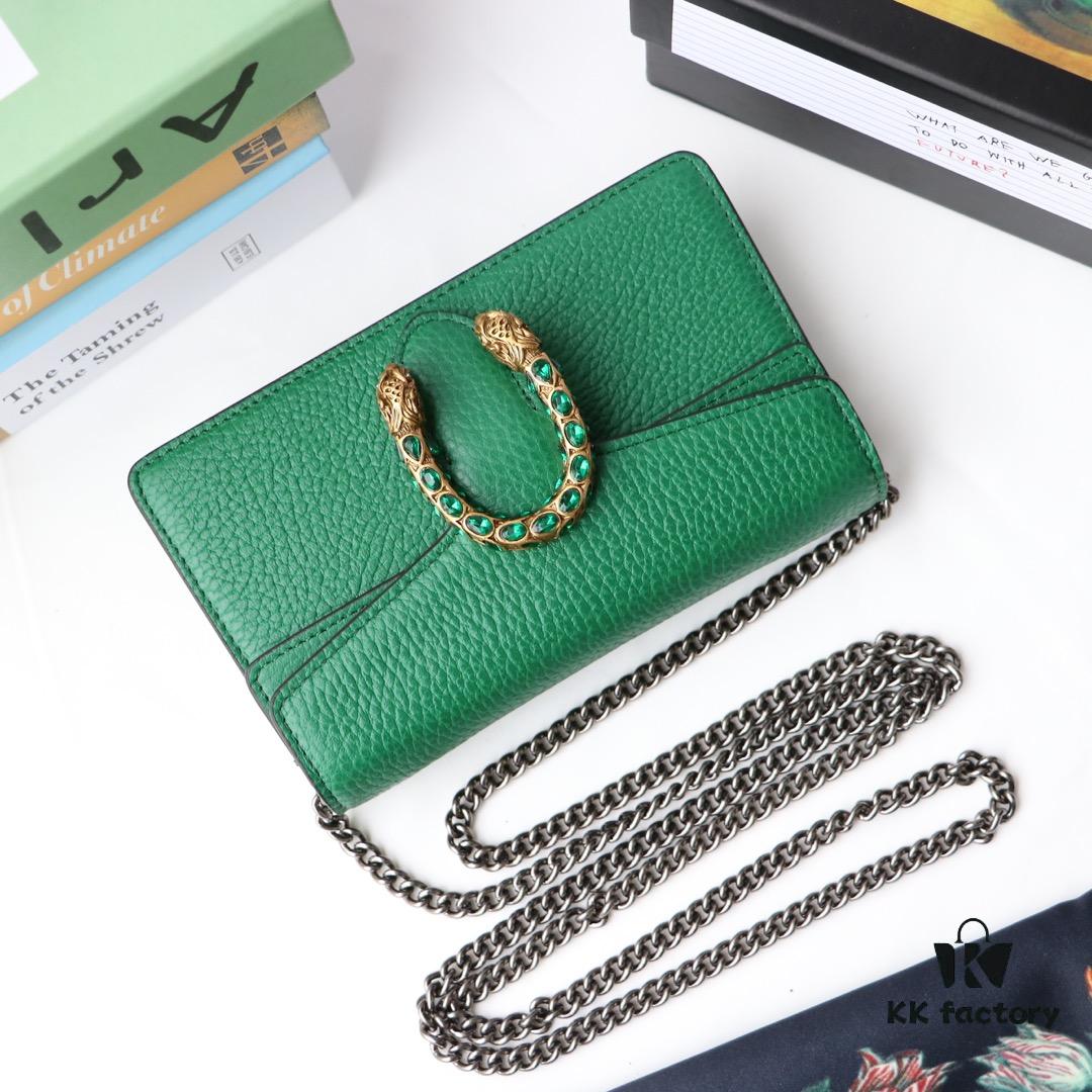 GUCCI Hot Sale, Boutique Quality, Top-Grade Original Order Item, Actual Product Photography. Model No.: 476432 Green / Full Leather. Dimensions: 16.5 cm (W) x 10 cm (H) x 4.5 cm (D). In Stock and Ready to Ship!