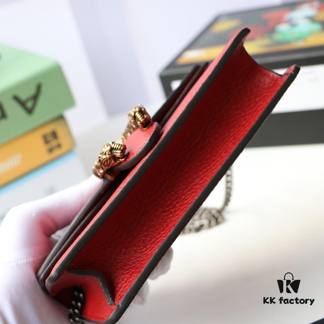 GUCCI Hot Item, Boutique Quality, Top-Tier Original Order Piece, Actual Product Photography. Model No.: 476432 Red/Full Leather. Dimensions: 16.5 cm (W) x 10 cm (H) x 4.5 cm (D). In Stock and Ready to Ship!