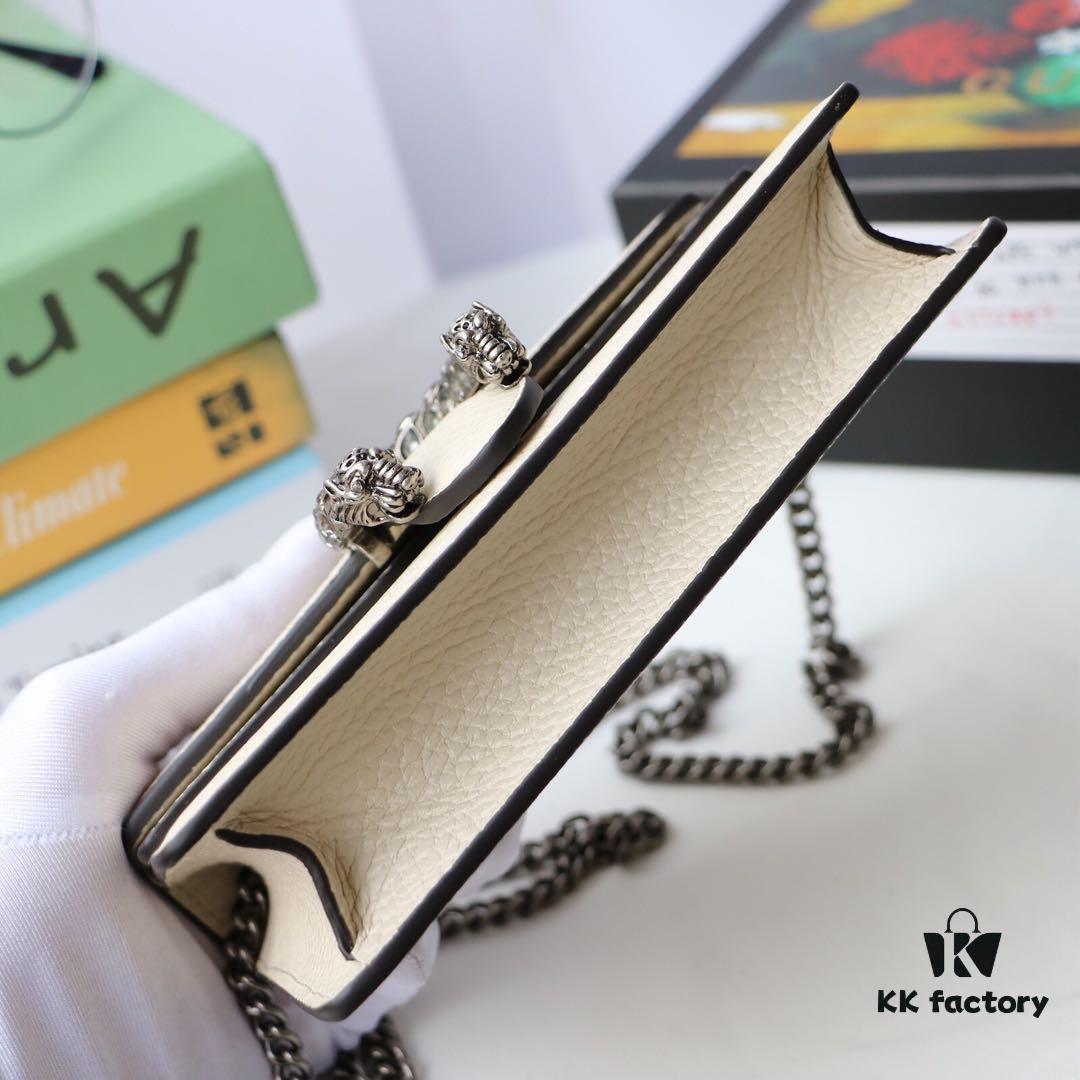 GUCCI Hot-Selling Item, Boutique Quality, Top-Tier Original Order Goods, Actual Product Photos. Model No.: 476432 Beige/Full Leather. Dimensions: 16.5 cm (W) x 10 cm (H) x 4.5 cm (D). In Stock and Ready to Ship!