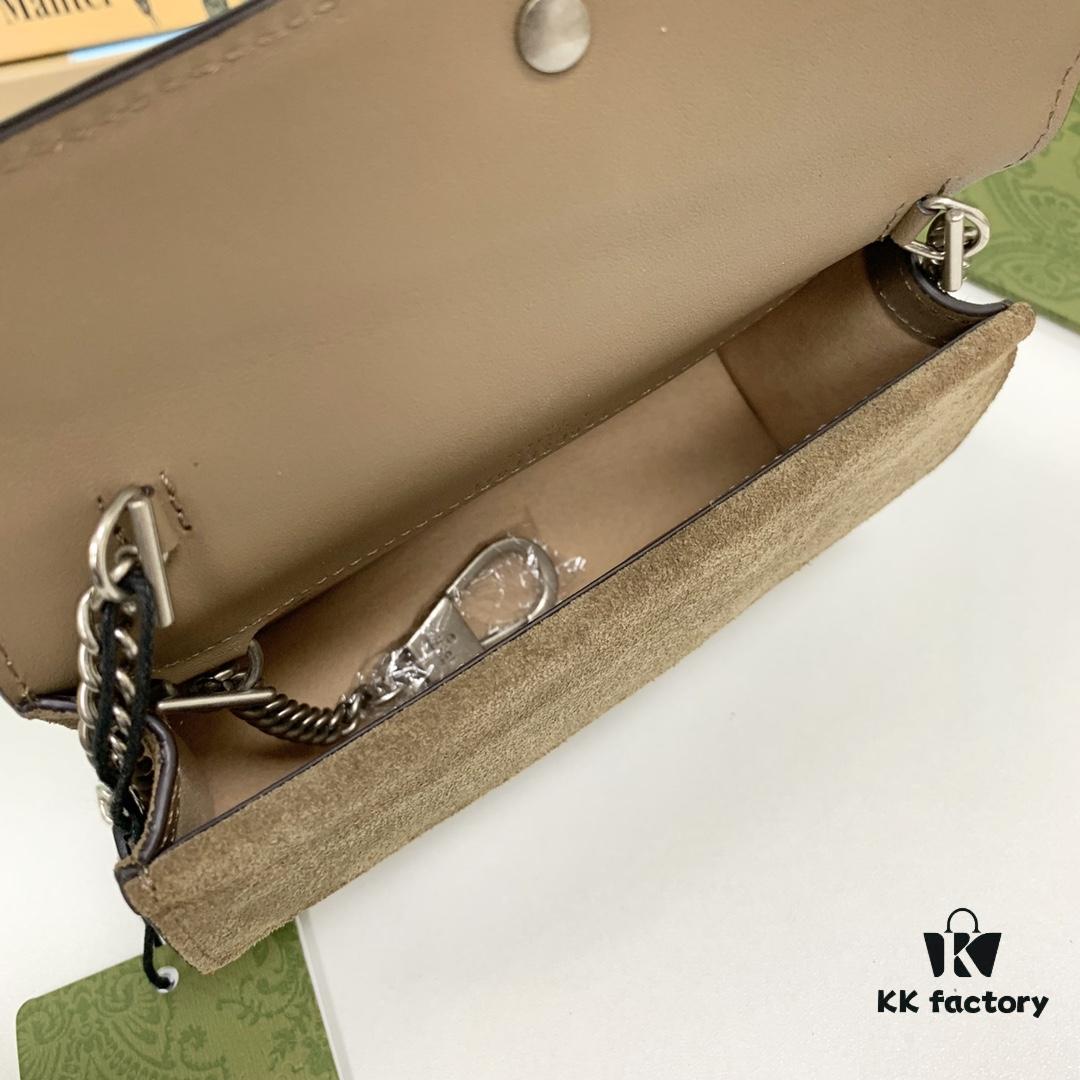 GUCCI Hot Item, Boutique Quality, Top-Tier Original Order Stock, Actual Product Photos. Model No.: 476432 Beige Khaki. Dimensions: 16.5 cm (W) x 10 cm (H) x 4.5 cm (D). In Stock and Ready to Ship!