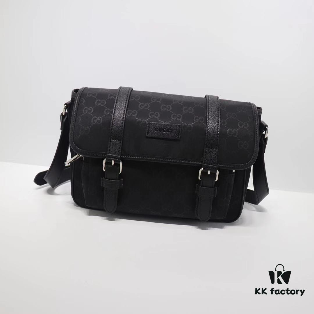 GUCCI New Arrival Cabinet Quality, Top Original Single Item, Real Product Photos, Model No.: 510335 Embossed Cloth, Size 27x20x12cm Ready Stock