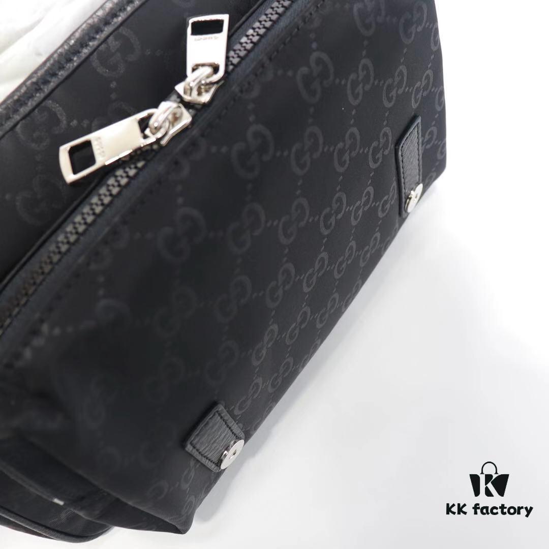 GUCCI New Arrival Cabinet Quality, Top Original Single Item, Real Product Photos, Model No.: 510335 Embossed Cloth, Size 27x20x12cm Ready Stock