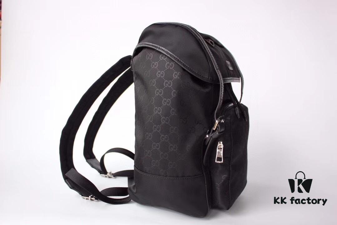 GUCCI New Arrival Cabinet Quality, Top Original Single Item, Actual Photos! Model No. 510336 Embossed Fabric, Size: 25cm W x 38cm H x 17cm D, In Stock Ready to Ship