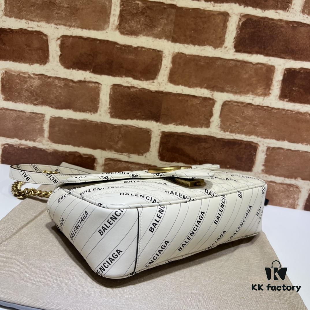 GUCCI New Arrival High-Quality Authentic Stock, Top-Tier Original Order Item, Real Product Photos! Model No. 443497 White Leather Marmont, Dimensions: 26cm W x 15cm H x 7cm D, In Stock for Immediate Shipment