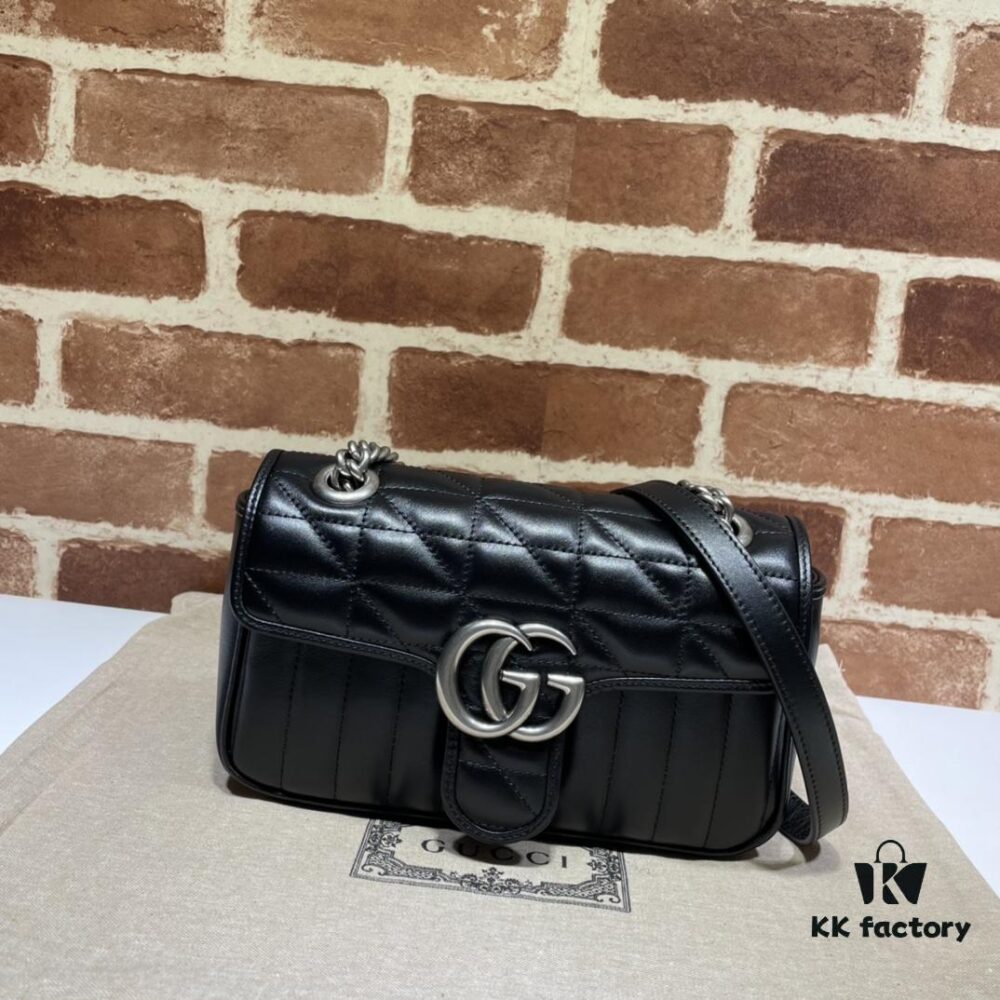 GUCCI New Arrival Cabinet Quality, Top Original Single Item, Real Product Photos, Model No. 446744 Kriss Cross Check, Size W23xH14xD6cm, In Stock and Ready to Ship