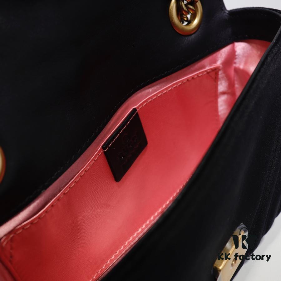 GUCCI New Arrival Cabinet Quality, Top Original Single Item, Actual Photos, Model No. 446744 Grey Velvet, Size W23xH14xD6cm, In Stock