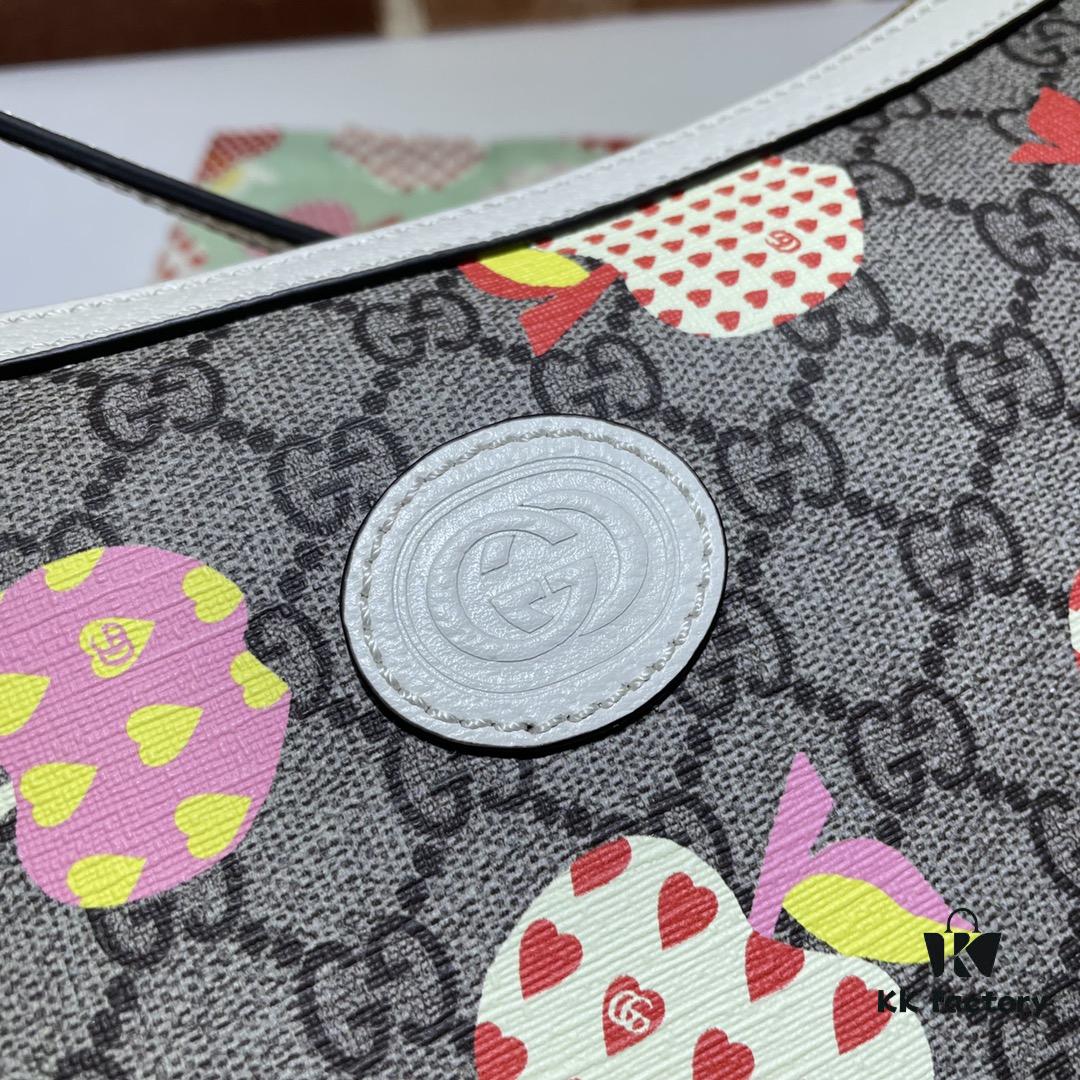 GUCCI New Arrival High-Quality Original Single Item, Real Photo, Model No.: 598125 Apple Design, Size: 30 x 22 x 5.5 cm, In Stock