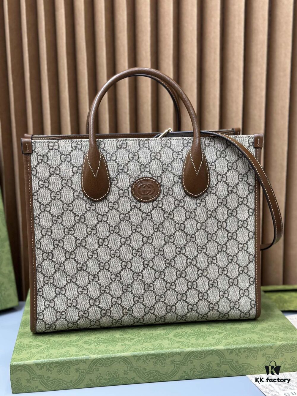 Original Leather Gucci Tote Classic 31