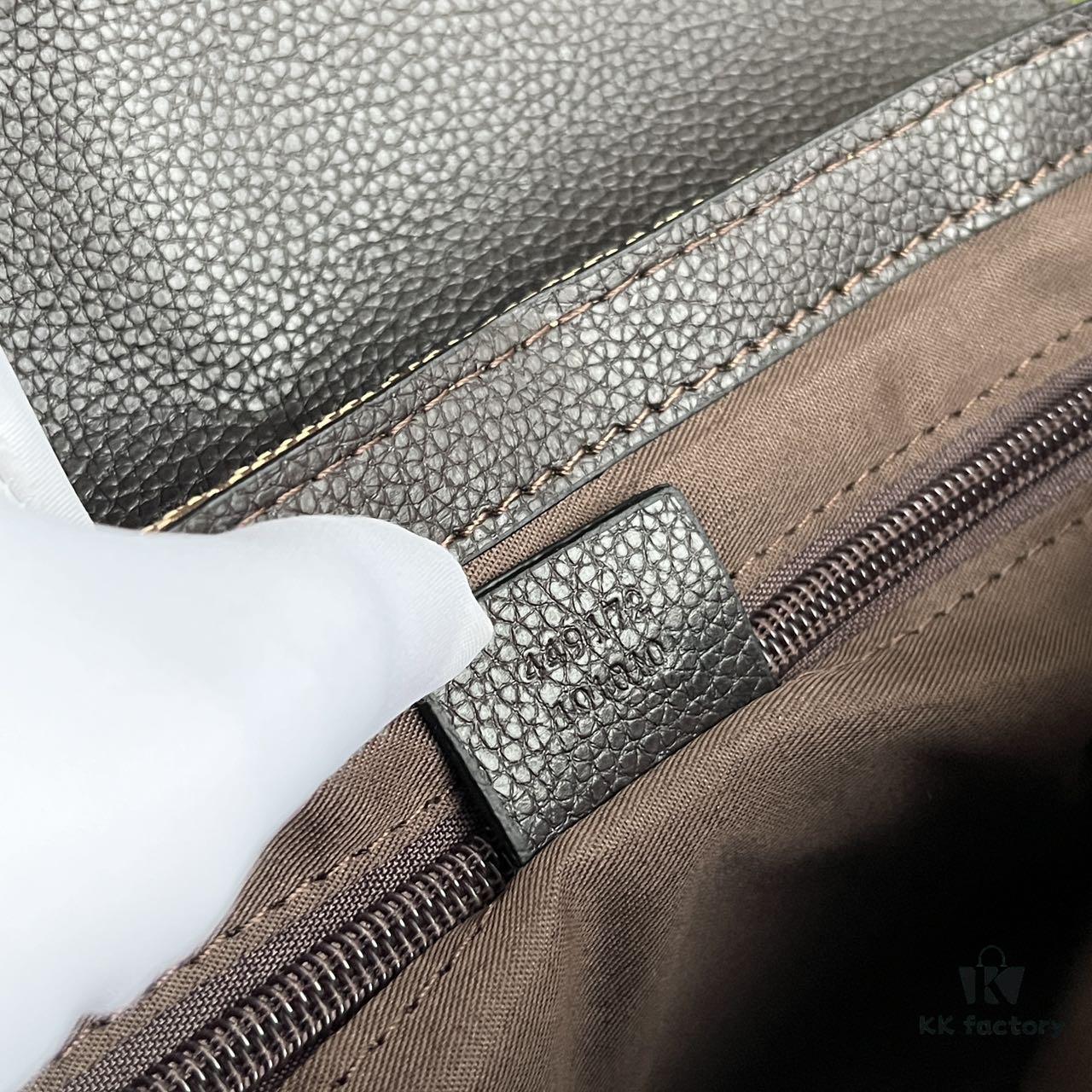 Gucci New Flat Messenger Bag Model 449172 Khaki