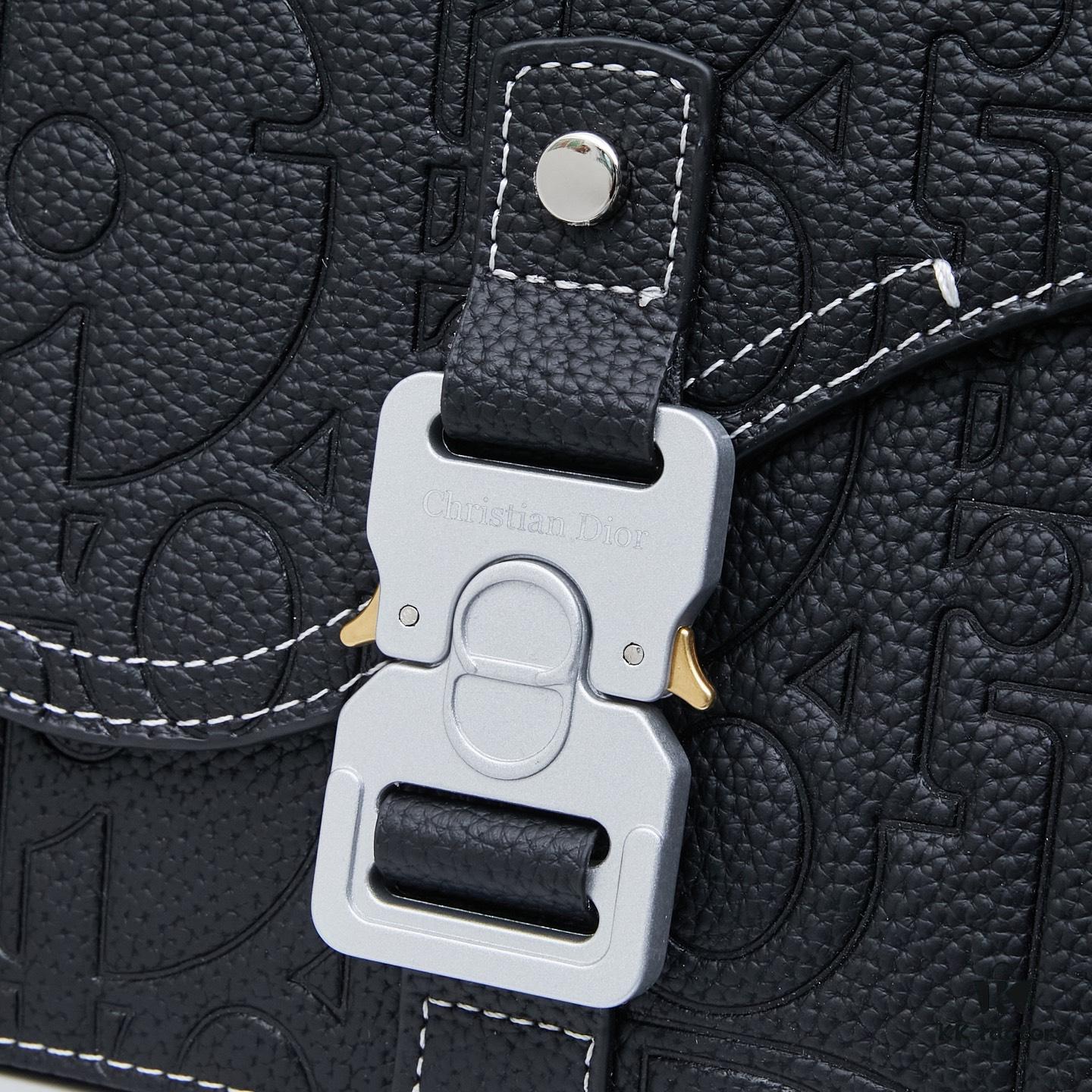 The Right Amount of Wind in a Box ||| A Romantic Encounter with Time