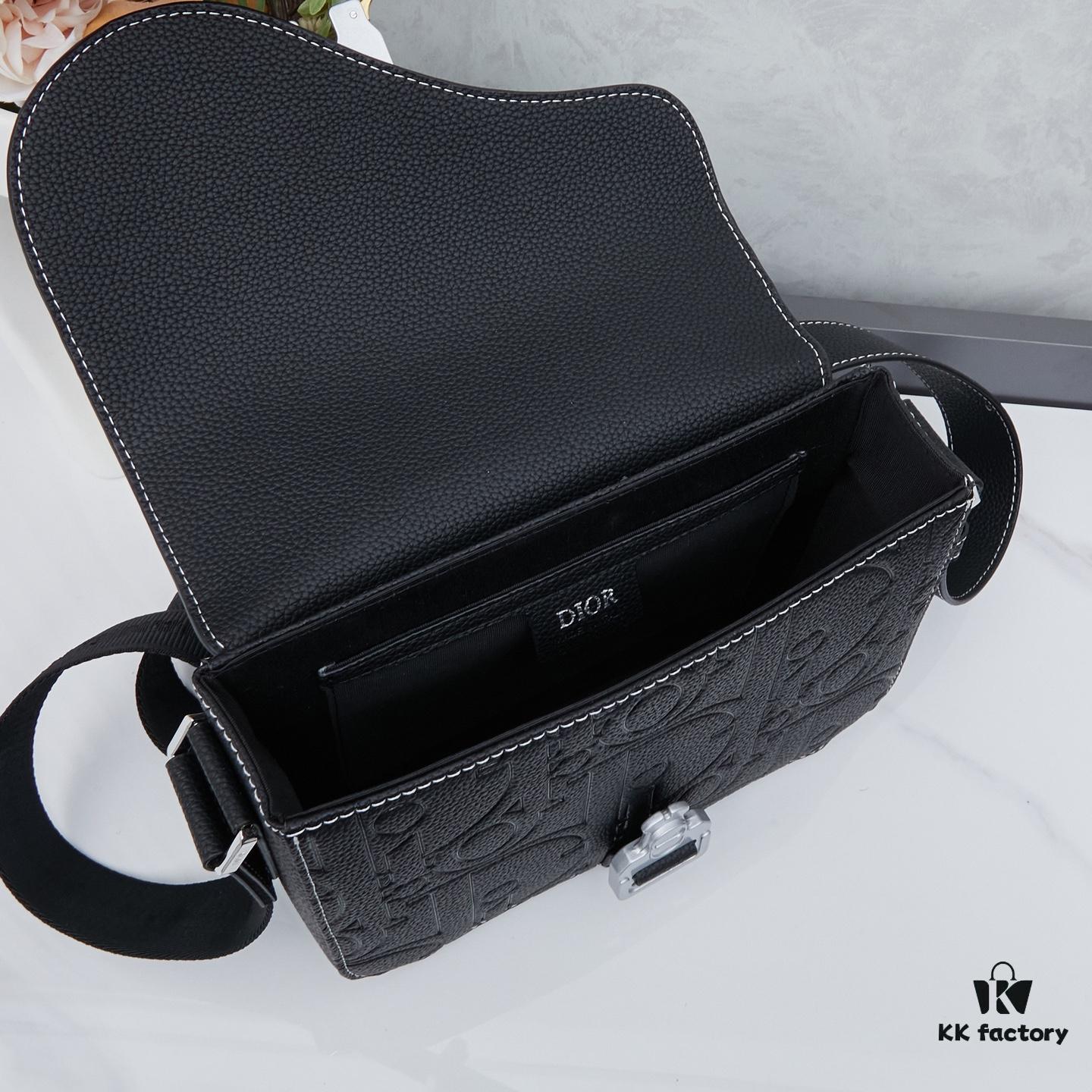 The Right Amount of Wind in a Box ||| A Romantic Encounter with Time