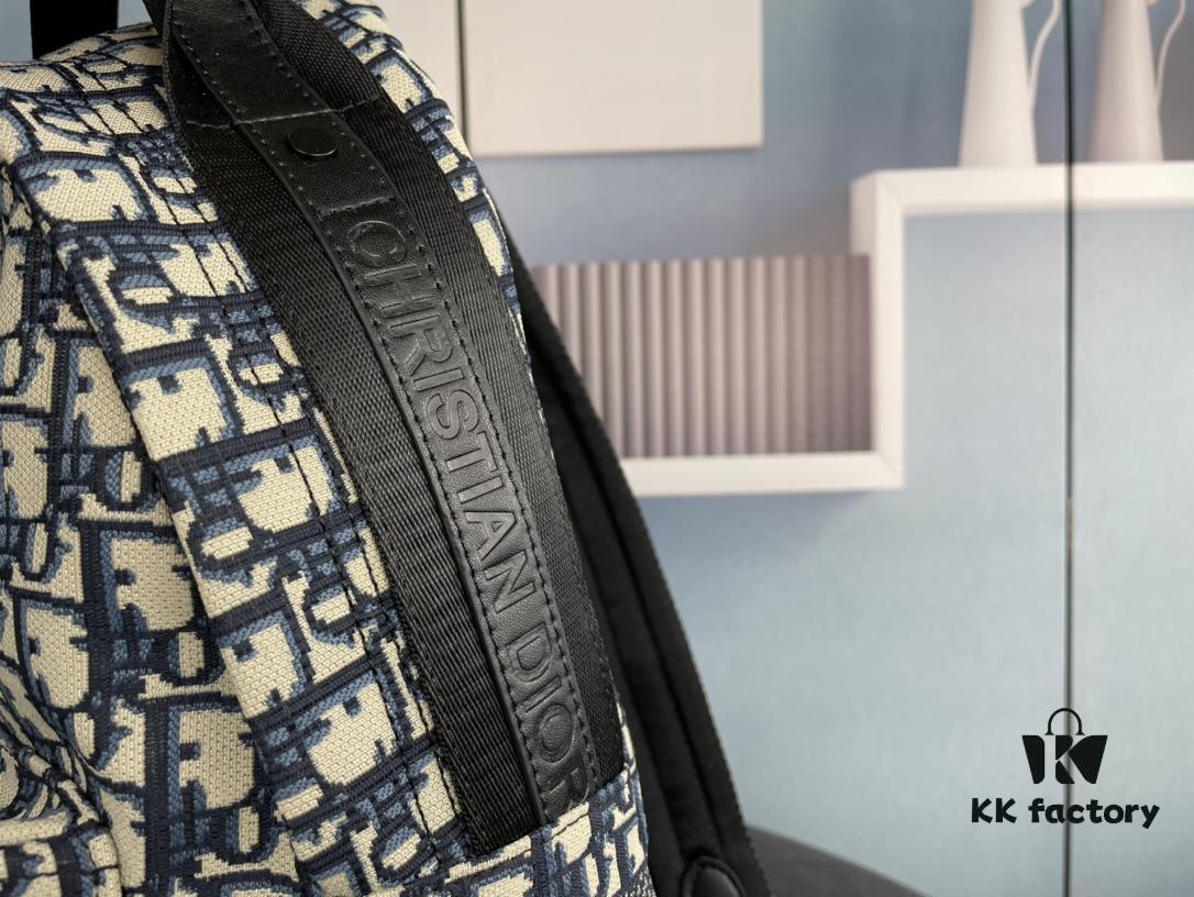 Embroidered Large Upgrade Backpack Dior 2020 Pre-Spring New Arrival 💥 Oblique Canvas and Black Grained-Touch Calfskin Backpack, Dior Signature Detail, Quilted Tech Mesh Back Panel and 3D 'CD' Logo 🌟 Black Calfskin Trim, Black Quilted Nylon Adjustable Strap ♻️ Dual Function: Shoulder Carry and Handheld