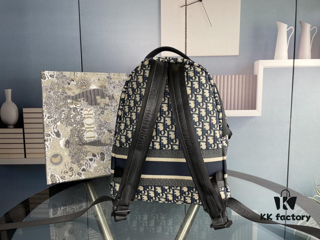 Embroidered Large Upgrade Backpack Dior 2020 Pre-Spring New Arrival 💥 Oblique Canvas and Black Grained-Touch Calfskin Backpack, Dior Signature Detail, Quilted Tech Mesh Back Panel and 3D 'CD' Logo 🌟 Black Calfskin Trim, Black Quilted Nylon Adjustable Strap ♻️ Dual Function: Shoulder Carry and Handheld