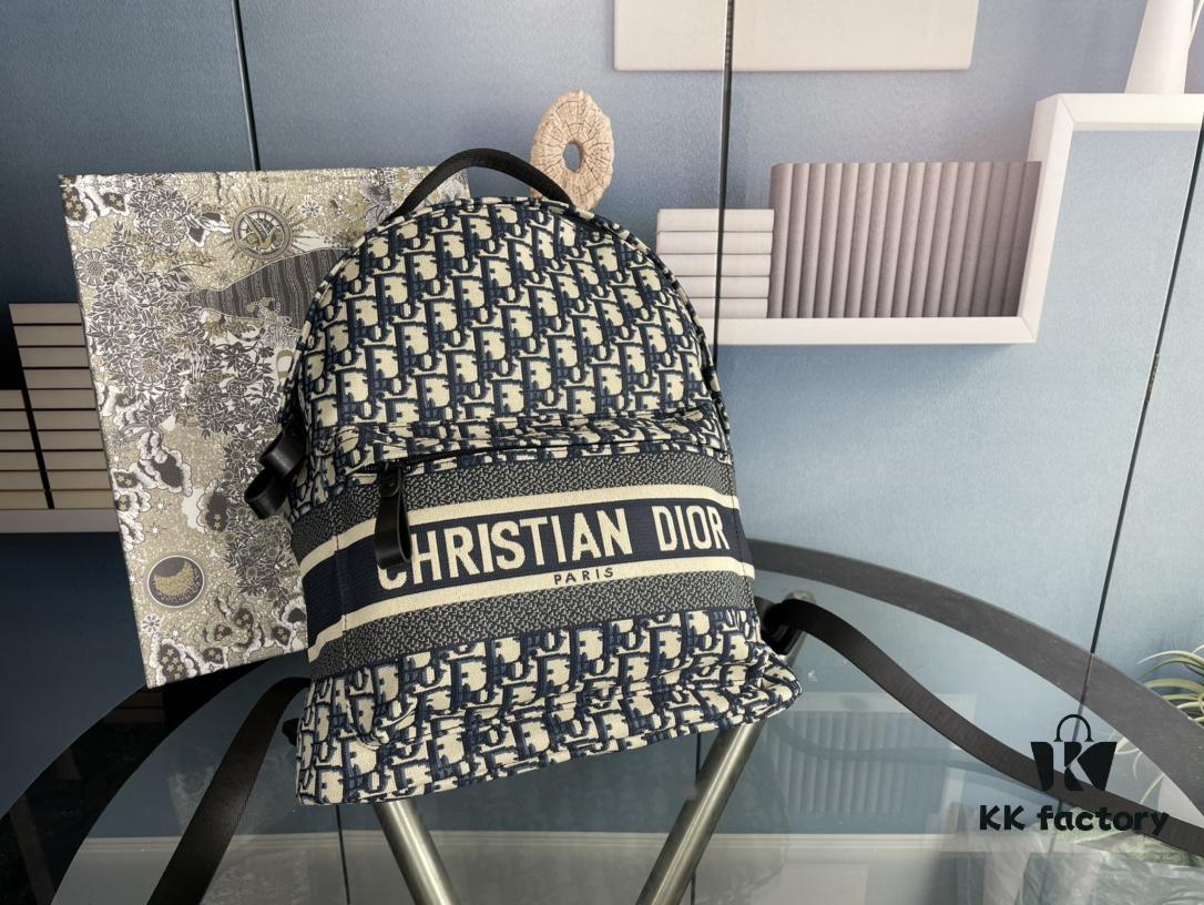 Embroidered Large Upgrade Backpack Dior 2020 Pre-Spring New Arrival 💥 Oblique Canvas and Black Grained-Touch Calfskin Backpack, Dior Signature Detail, Quilted Tech Mesh Back Panel and 3D 'CD' Logo 🌟 Black Calfskin Trim, Black Quilted Nylon Adjustable Strap ♻️ Dual Function: Shoulder Carry and Handheld