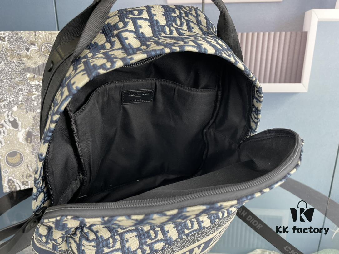 Embroidered Large Upgrade Backpack Dior 2020 Pre-Spring New Arrival 💥 Oblique Canvas and Black Grained-Touch Calfskin Backpack, Dior Signature Detail, Quilted Tech Mesh Back Panel and 3D 'CD' Logo 🌟 Black Calfskin Trim, Black Quilted Nylon Adjustable Strap ♻️ Dual Function: Shoulder Carry and Handheld